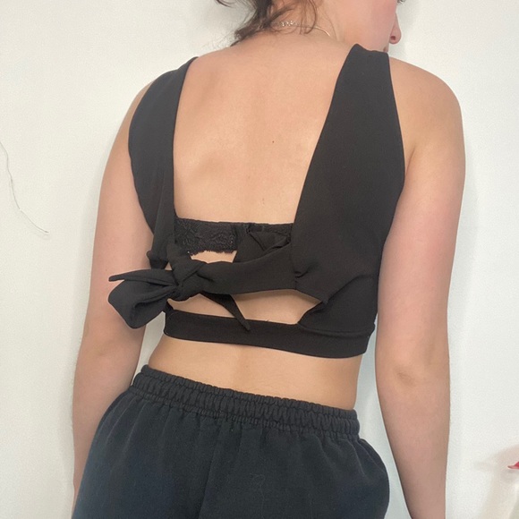 Black crop top from eclipse. - Picture 4 of 4